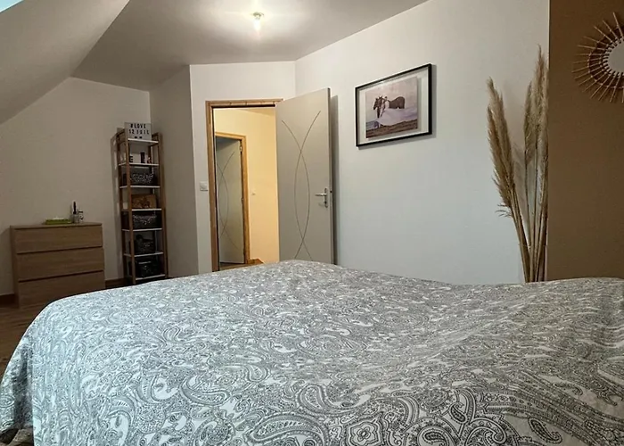 Au Milieu De La Hague, 5 Personnes 別荘